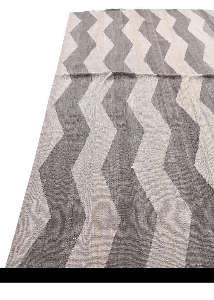 5' x 6' 4 Hand Woven Kilim Modern Wool Rug