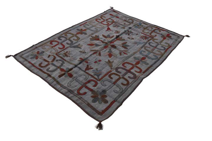 4' x 5' 5 Hand Woven Kilim Modern Wool Rug