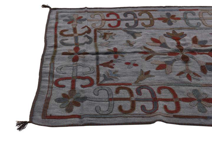 4' x 5' 5 Hand Woven Kilim Modern Wool Rug
