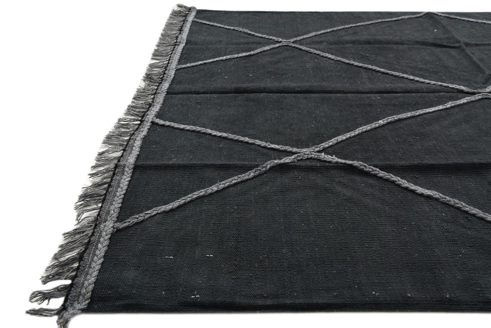 4' 2 x 6' Hand Woven Kilim Modern Wool Rug
