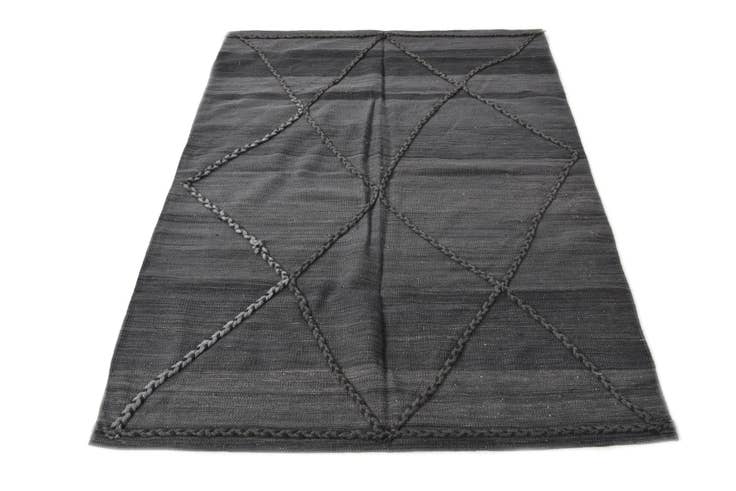Detail image of 4' 2 x 5' 9 Hand Woven Kilim Modern Wool Rug