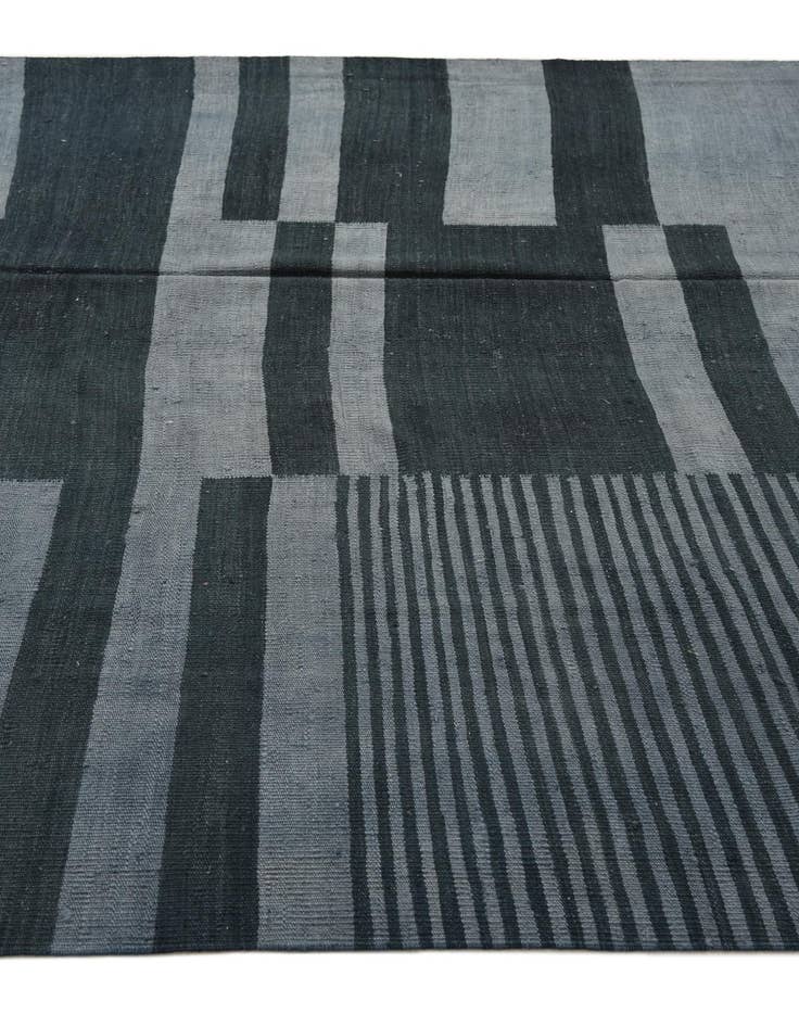 Detail image of 6' 4 x 9' 3  Hand Woven Kilim Modern Wool Rug