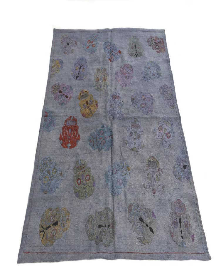 Detail image of 4' 3 x 5' 6  Hand Woven Kilim Suzani Wool Rug