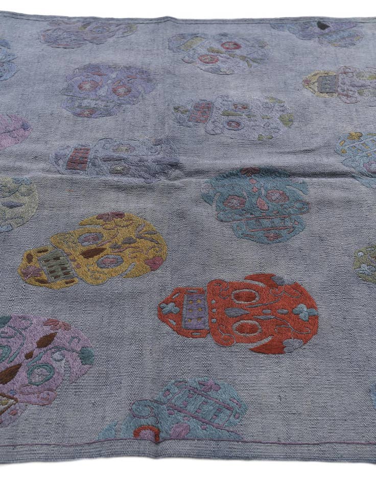 Detail image of 4' 3 x 5' 6  Hand Woven Kilim Suzani Wool Rug