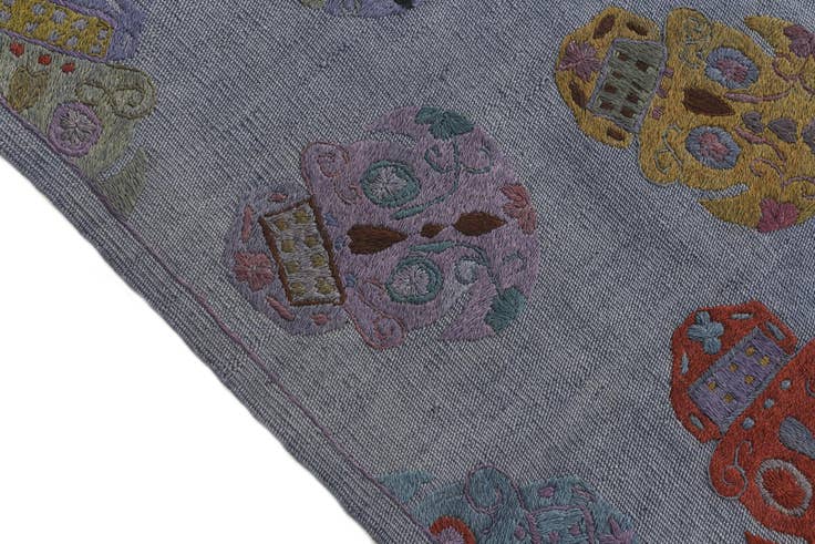 Detail image of 4' 3 x 5' 6 Hand Woven Kilim Suzani Wool Rug