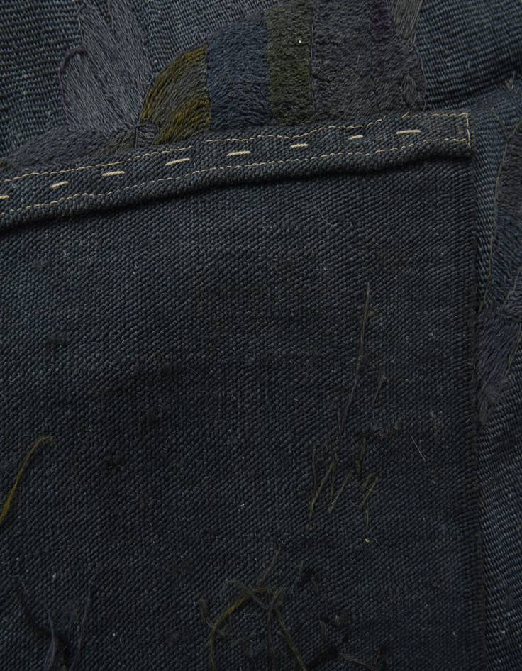 Detail image of 4' 1 x 5' 8  Hand Woven Kilim Suzani Wool Rug