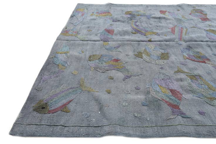 Detail image of 4' 1 x 5' 9 Hand Woven Kilim Suzani Wool Rug