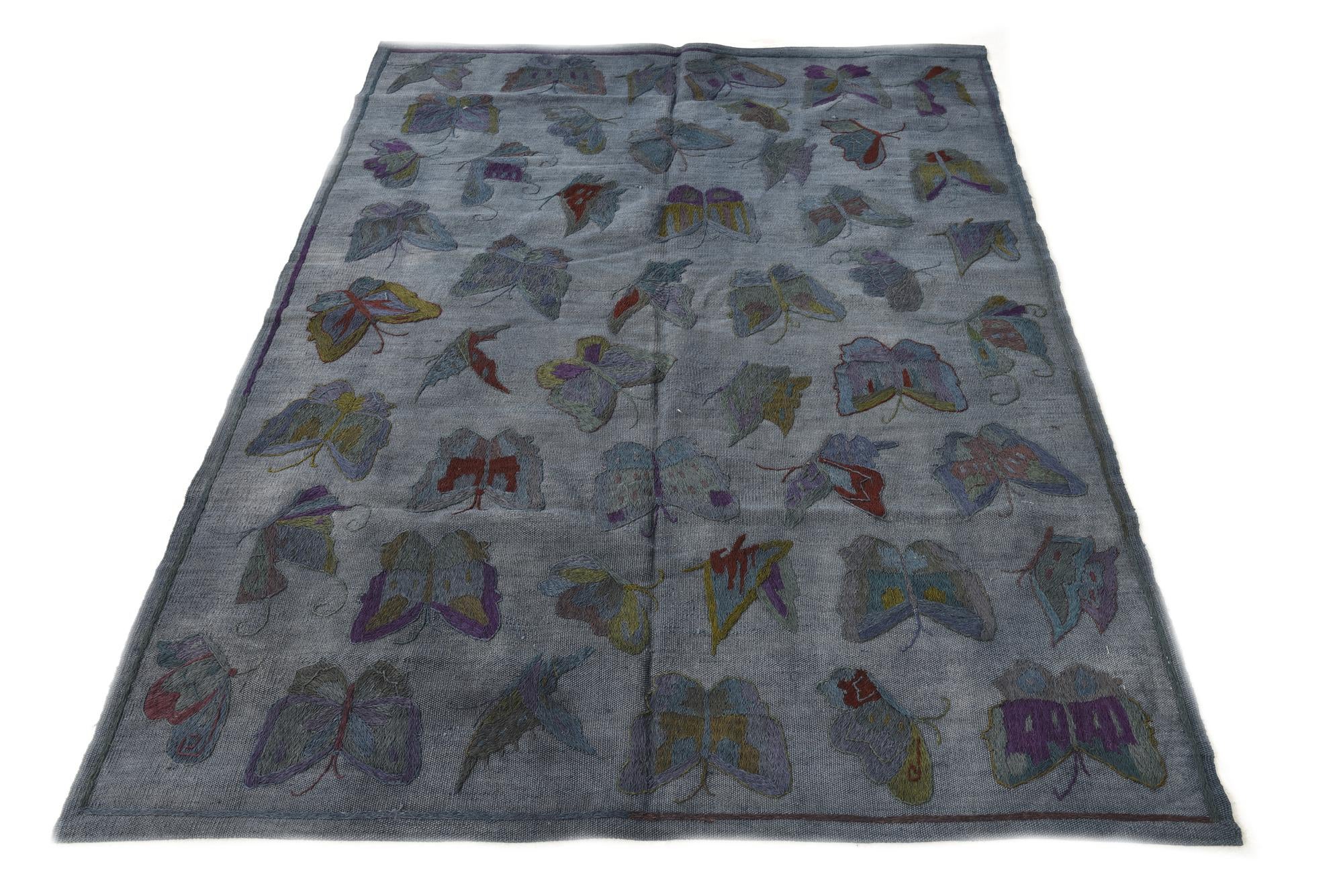 4' 7 x 6' 4 Hand Woven Kilim Suzani Wool Rug