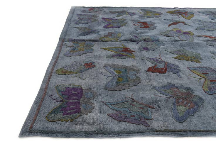 Detail image of 4' 7 x 6' 4 Hand Woven Kilim Suzani Wool Rug