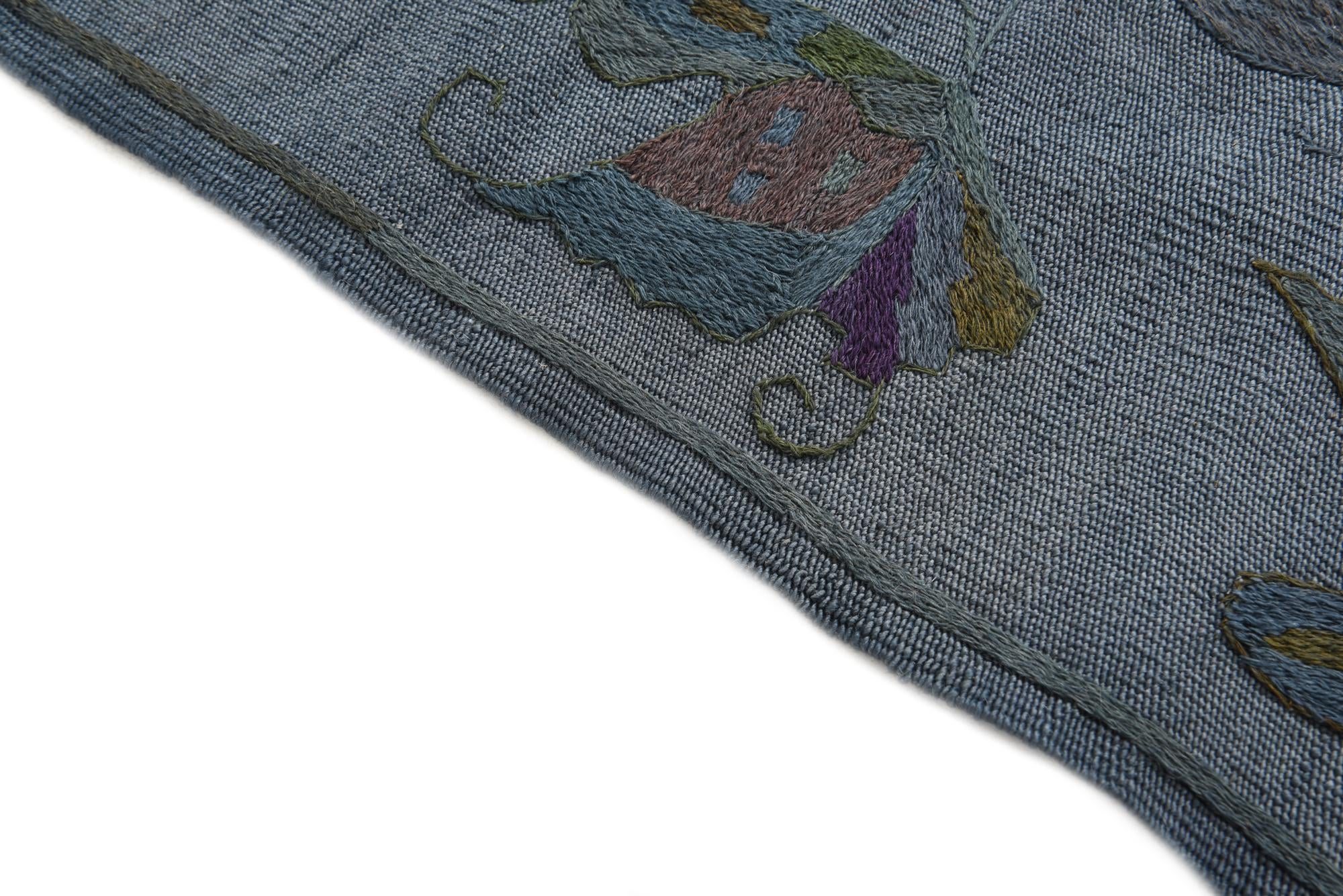4' 7 x 6' 4 Hand Woven Kilim Suzani Wool Rug