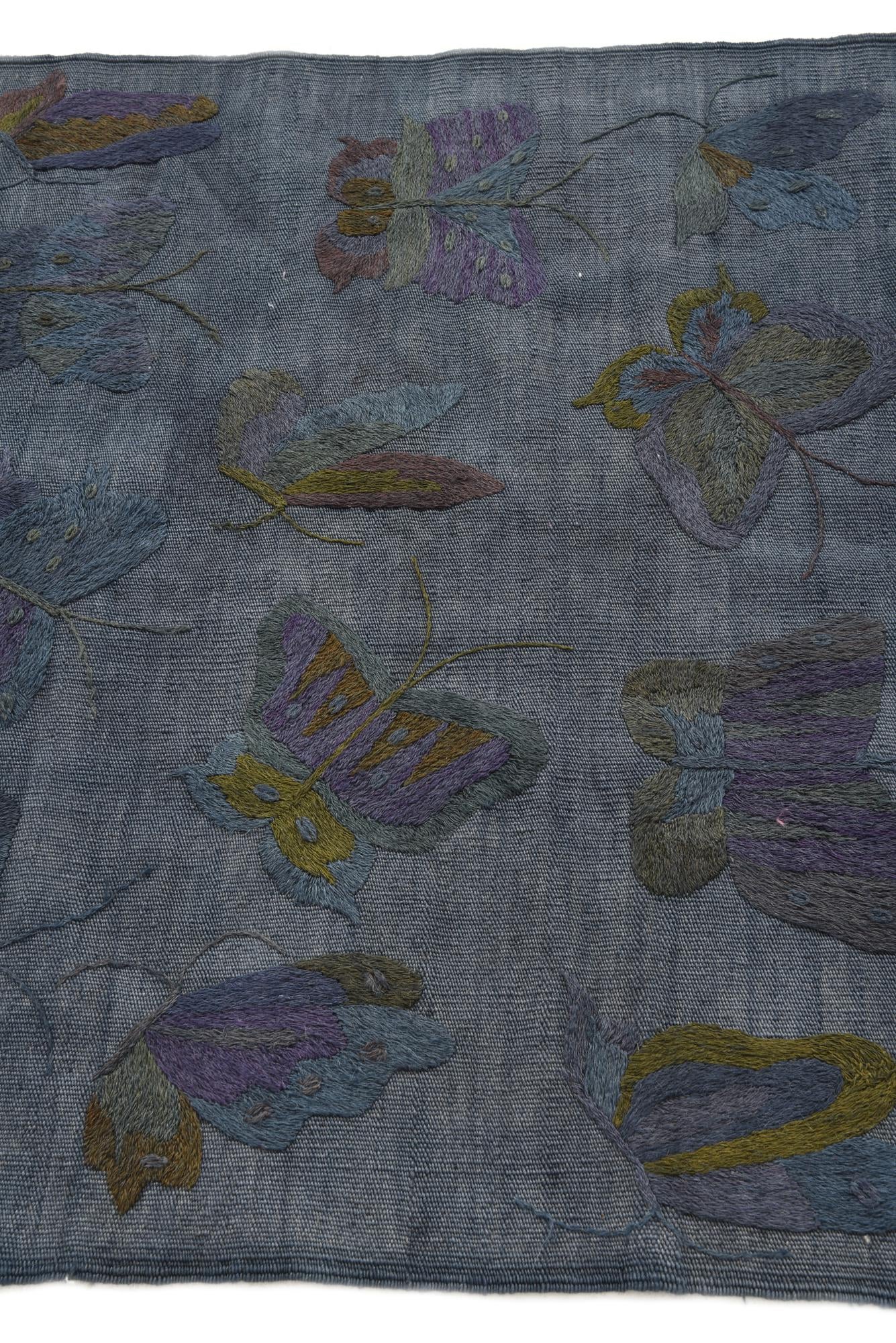 3' 5 x 4' 6 Hand Woven Kilim Suzani Wool Rug