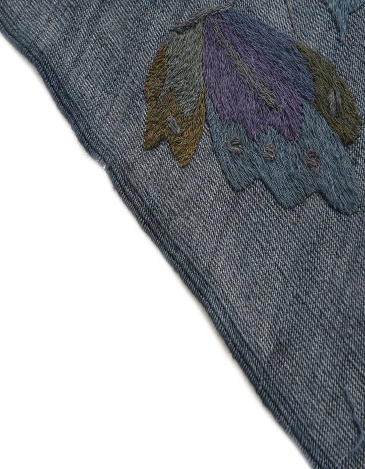 Detail image of 3' 5 x 4' 6  Hand Woven Kilim Suzani Wool Rug