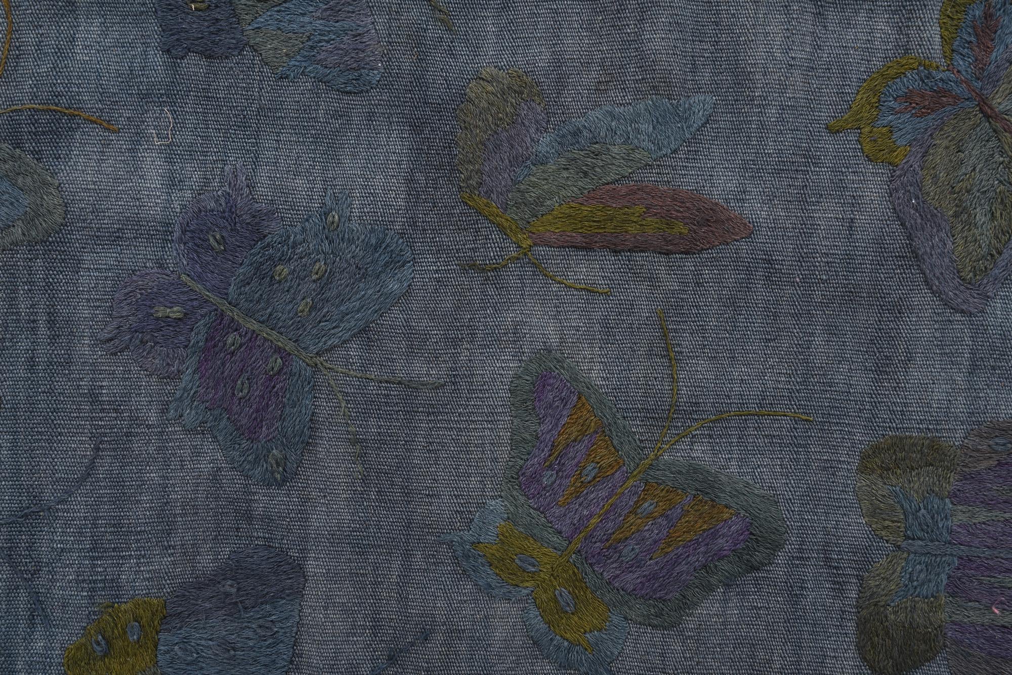 3' 5 x 4' 6 Hand Woven Kilim Suzani Wool Rug