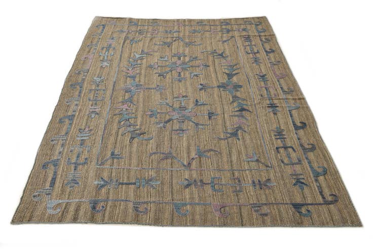 Detail image of 5' 7 x 7' 8 Hand Woven Kilim Suzani Wool Rug
