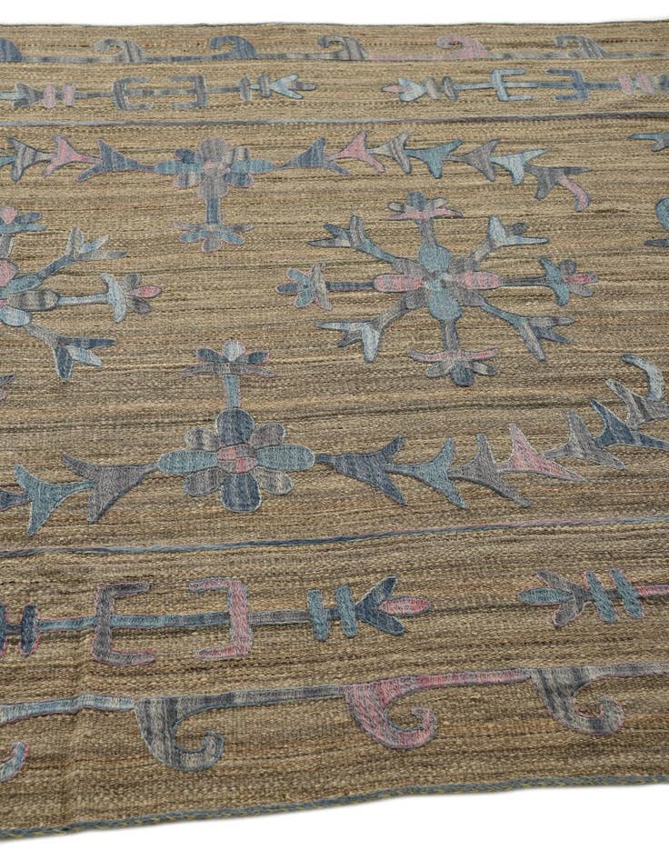 Detail image of 5' 7 x 7' 8 Hand Woven Kilim Suzani Wool Rug