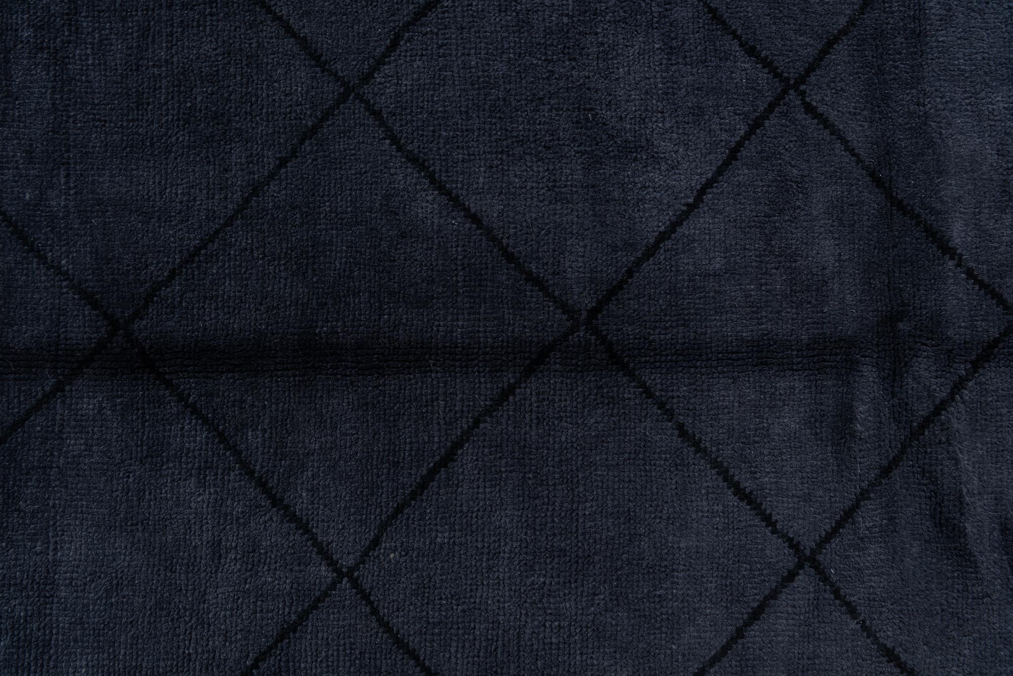 5' x 8' 1 Hand Knotted Moroccan Wool Rug
