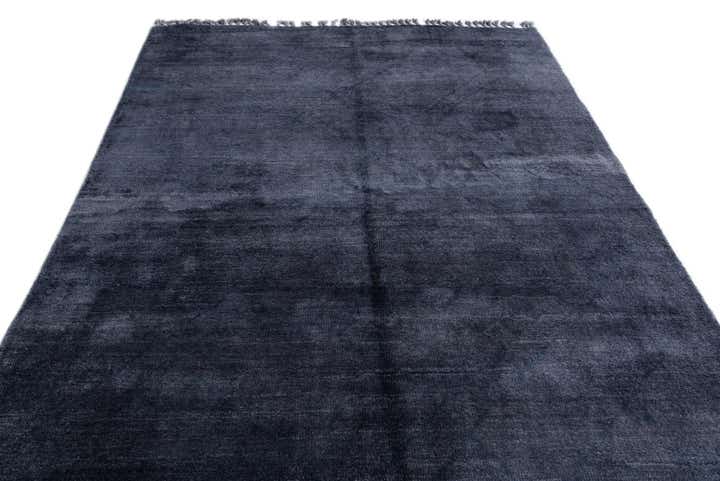 5' 6 x 8' 4 Hand Knotted Moroccan Wool Rug