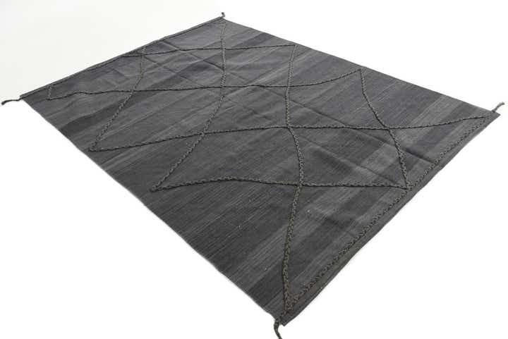 5' x 7' 10 Hand Knotted Moroccan Wool Rug