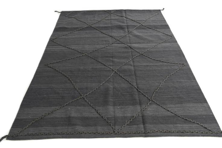 Detail image of 5' x 7' 10 Hand Knotted Moroccan Wool Rug
