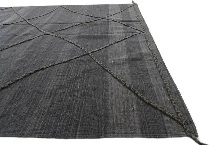 Detail image of 5' x 7' 10 Hand Knotted Moroccan Wool Rug