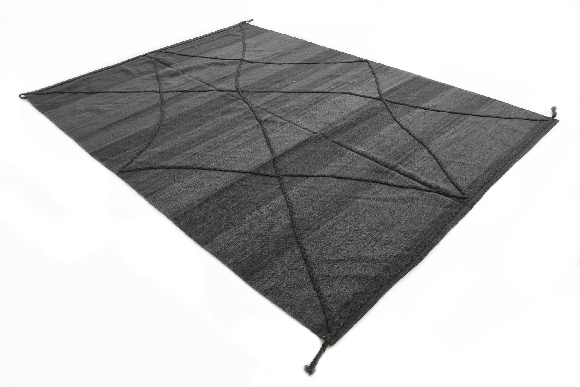 7' 1 x 9' 9 Hand Knotted Moroccan Wool Rug