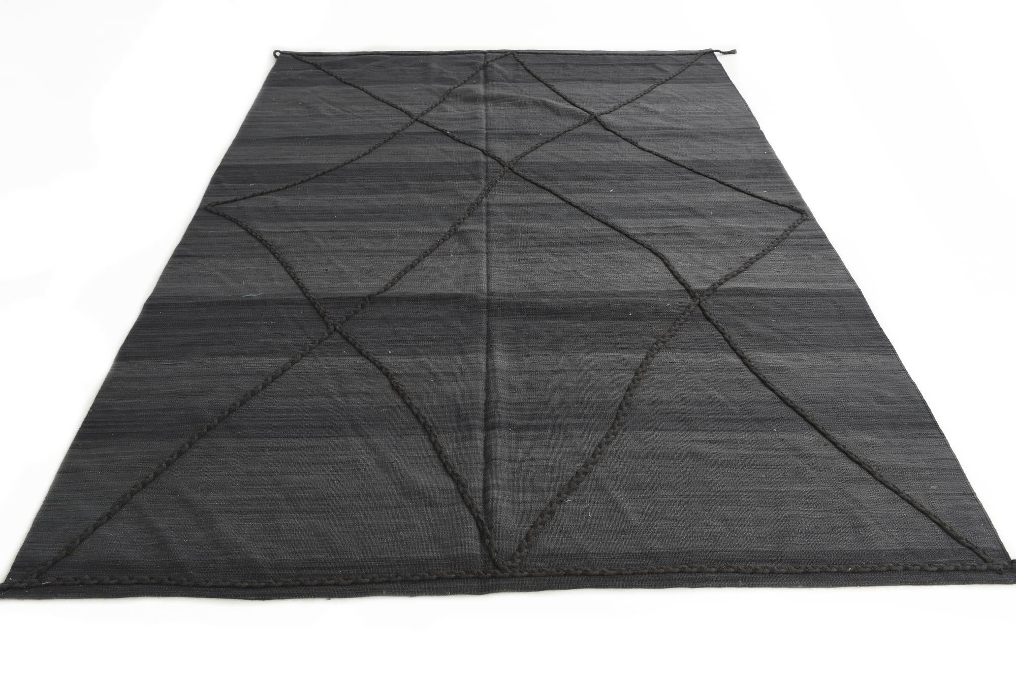 7' 1 x 9' 9 Hand Knotted Moroccan Wool Rug