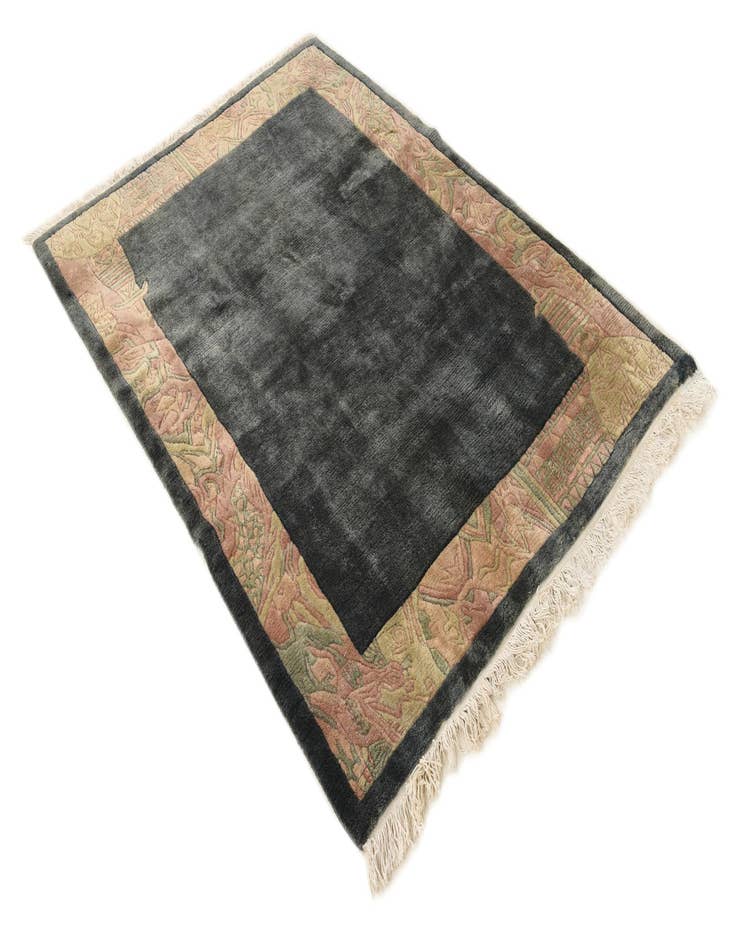 Detail image of 4' x 5' 8 Hand Knotted Nepal Wool Rug