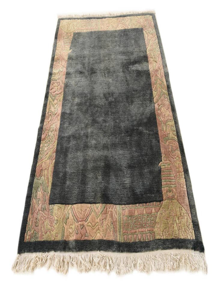 Detail image of 4' x 5' 8 Hand Knotted Nepal Wool Rug