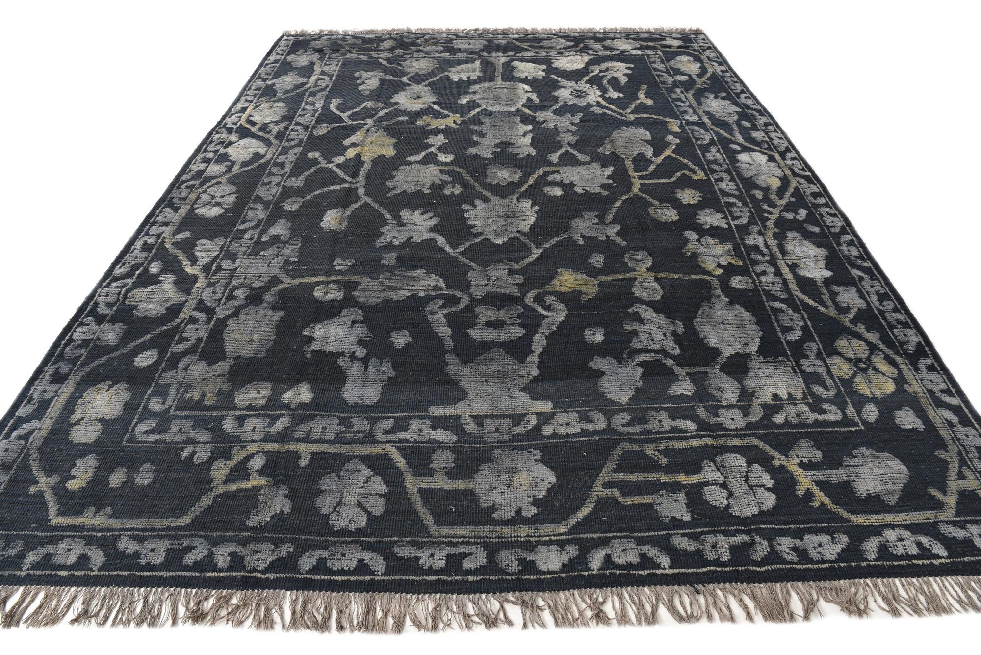 9' 2 x 12' 6 Hand Knotted Oushak Wool Rug