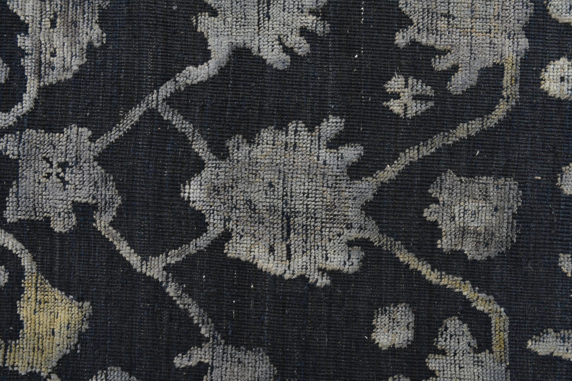 9' 2 x 12' 6 Hand Knotted Oushak Wool Rug