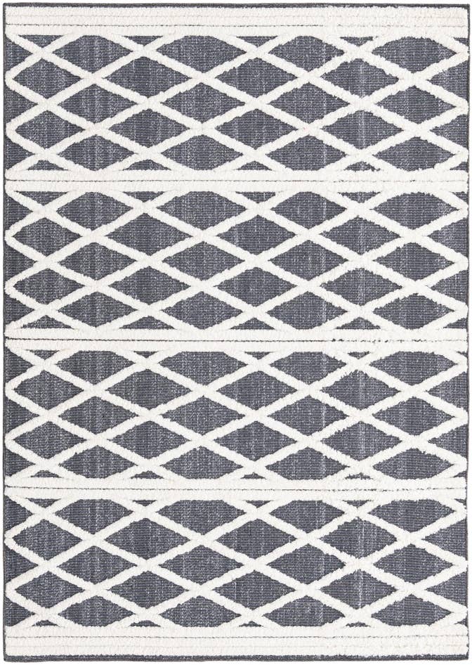 Detail image of 5' 3 x 7' 8 Easy-Clean Indoor / Outdoor Rug