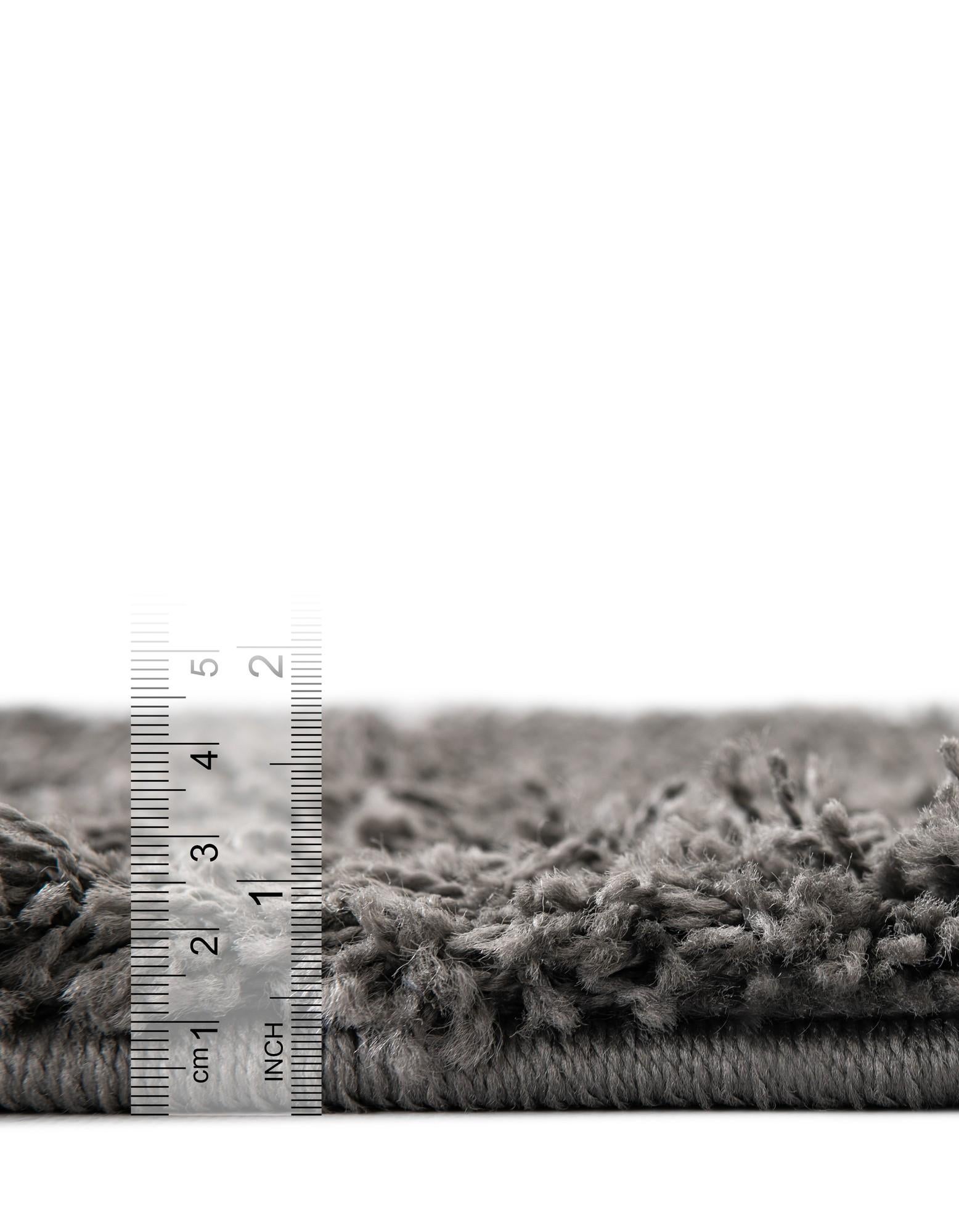 7' x 10' Solid Shag Rug