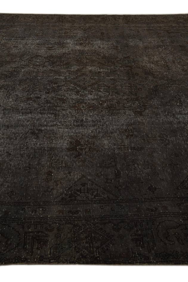 Detail image of 8' 10 x 12' 3 Hand Knotted Ultra Vintage Persian Wool Rug