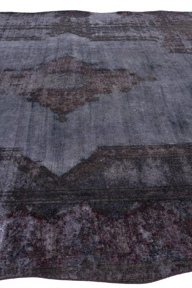Detail image of 8' 10 x 13' Hand Knotted Ultra Vintage Persian Wool Rug