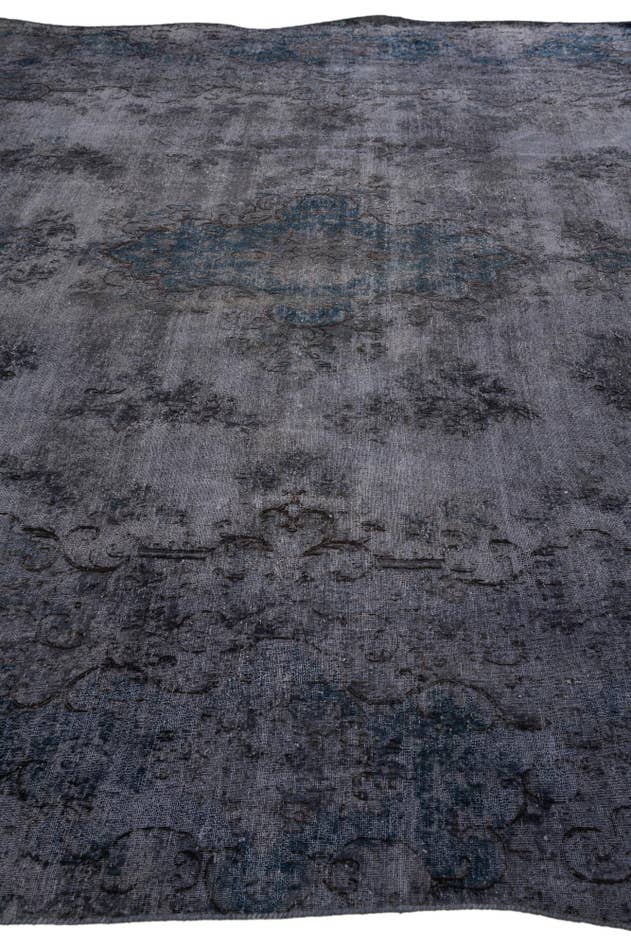 Detail image of 9' 3 x 13' 9 Hand Knotted Ultra Vintage Persian Wool Rug