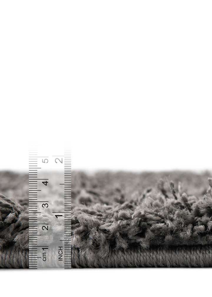 5' 3 x 5' 3 Solid Shag Square Rug