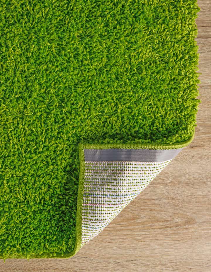 5' 3 x 7' Solid Shag Rug