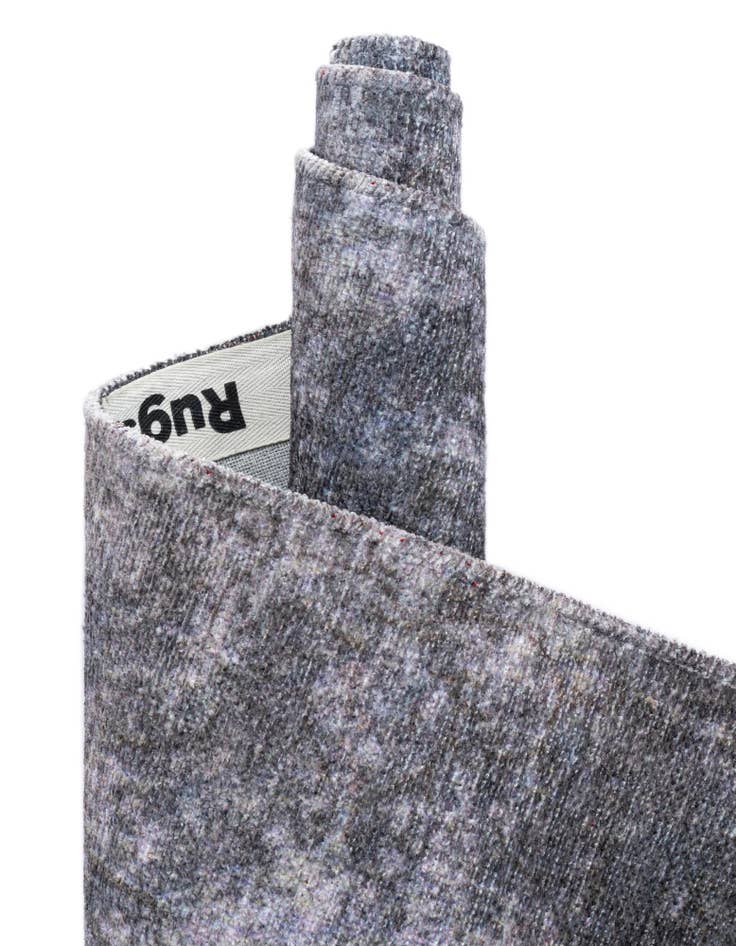 Detail image of 2' x 6' 1 Boutique Runner Rug