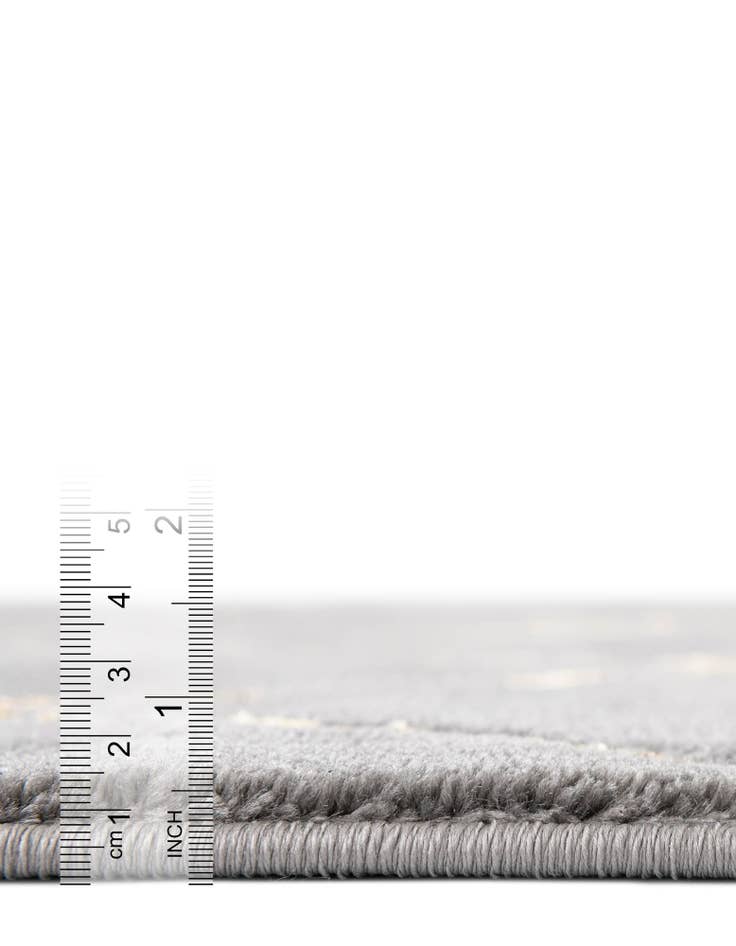 Detail image of 7' 10 x 10' Vogue Geo Rug