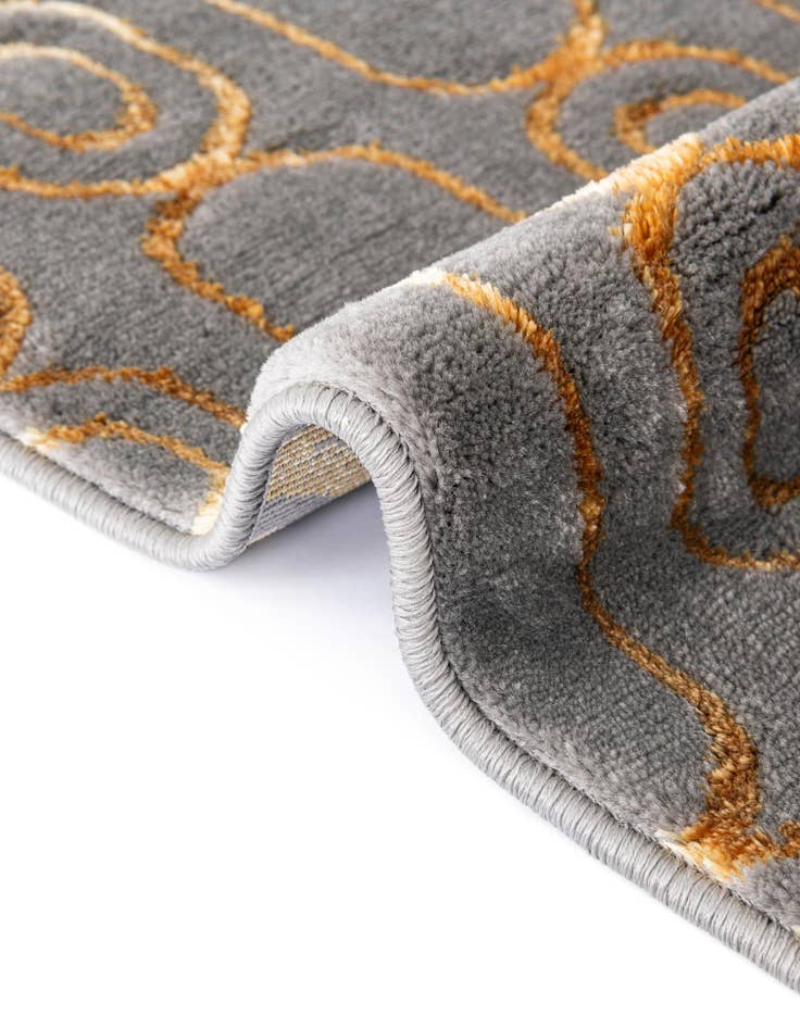 Detail image of 6' x 6' Vogue Geo Round Rug
