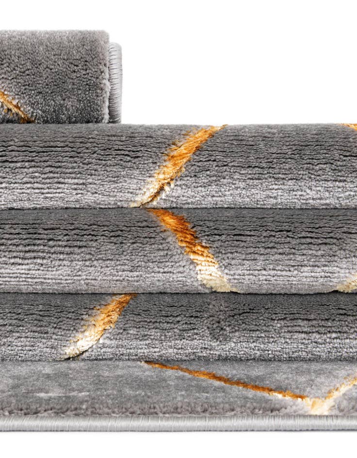 Detail image of 2' x 6' Vogue Geo Runner Rug