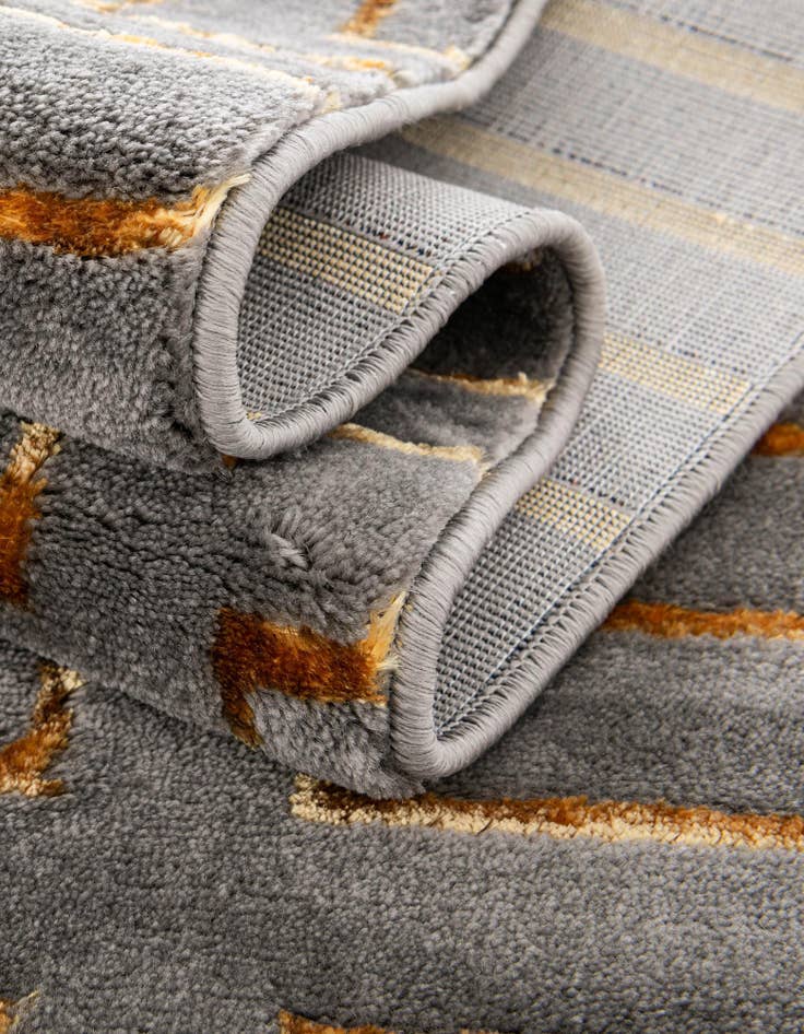 Detail image of 10' x 10' Vogue Geo Square Rug