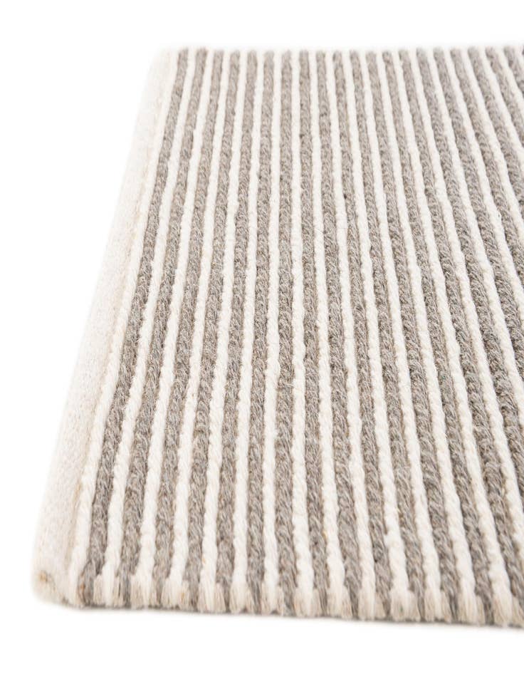 Detail image of 2' x 3'  Hand Woven  Rug