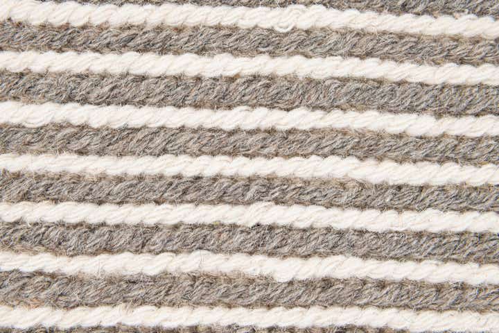 2' x 3' Hand Woven Rug
