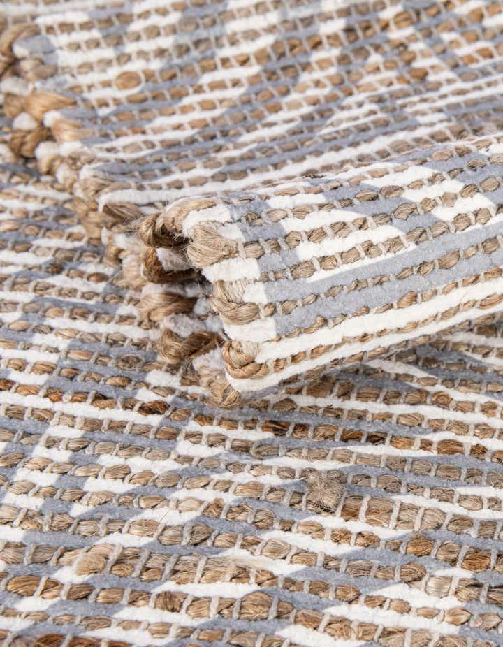 5' 1 x 8' Hand Woven Chenille Jute Rug