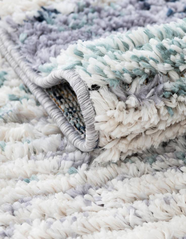 Detail image of 5' 3 x 5' 3 Tucson Round Rug