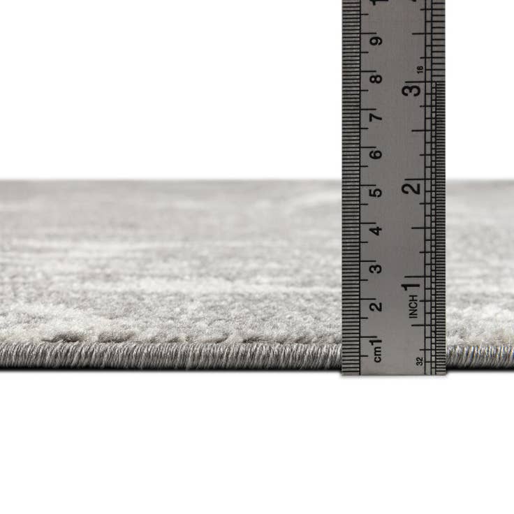 Detail image of 2' x 6' Lennon Runner Rug