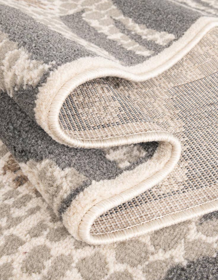 Detail image of 2' x 6' Savannah Runner Rug