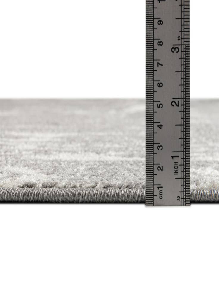Detail image of 7' x 7' Lennon Square Rug