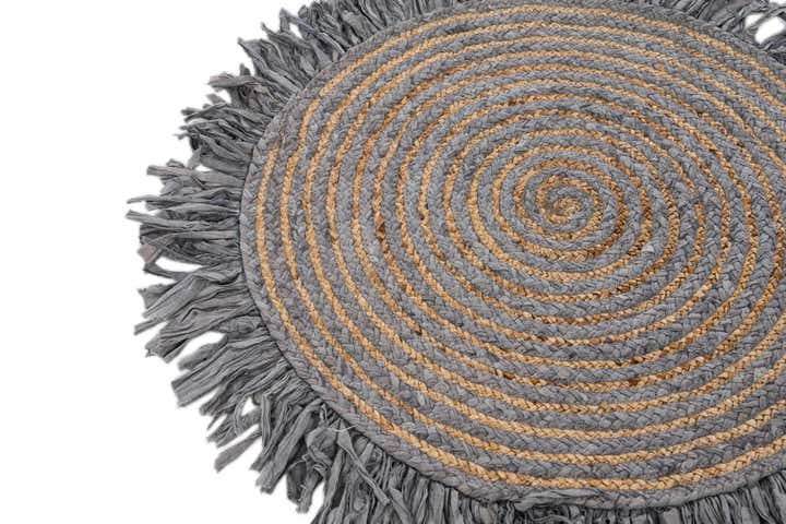 2' 4 x 2' 4 Hand Braided Chindi Jute Round Rug